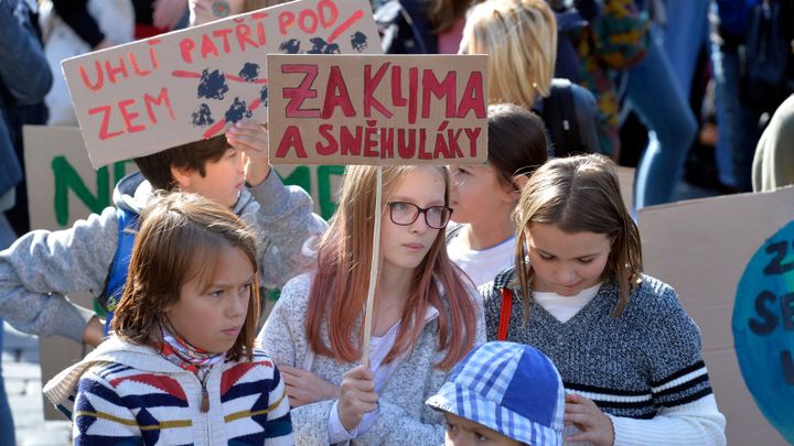 Studenti letos popáté stávkovali za klima, sešli se na Staroměstském náměstí