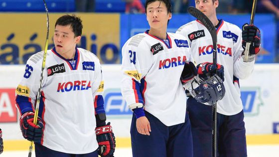 Foto: Korea na Plzeň nevyzrála, ale Indiáni vyhráli až v nájezdech