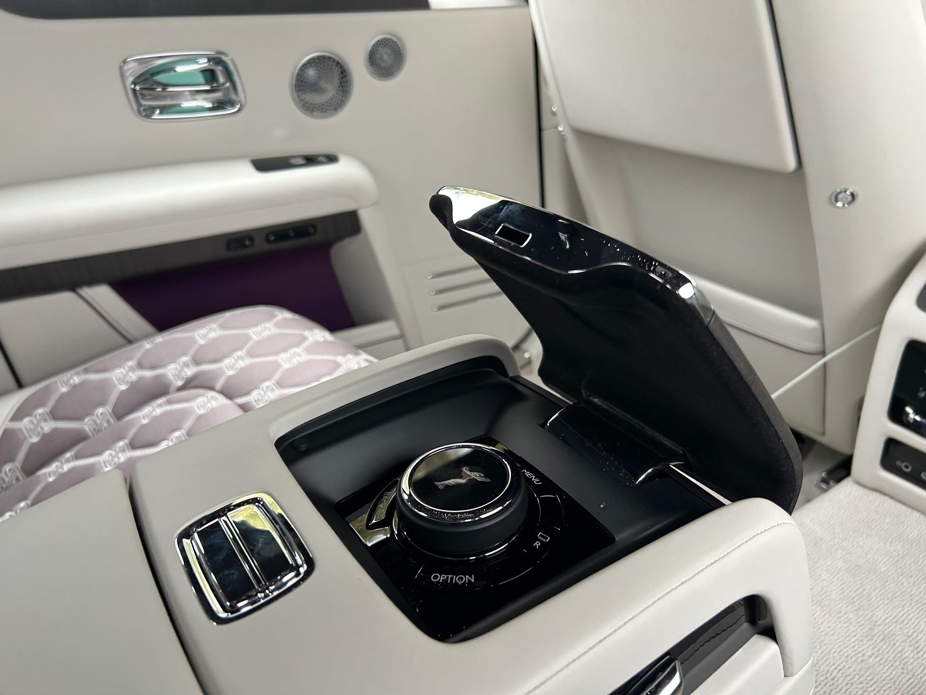 Rolls-Royce Ghost Extended