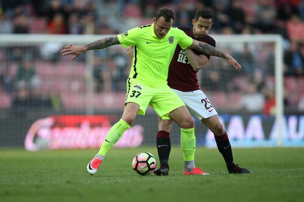 Sparta vs. Brno, fotbalová liga (Řezníček, Holek)