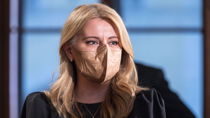 Nemocnice jsou plné, jsme nejhorší na světě. Potřebujeme lockdown, vyzvala Čaputová; Zdroj foto: Jakub Plíhal