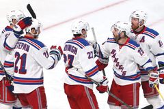 Rangers na úvod finále konference smetli Montreal sedmi góly