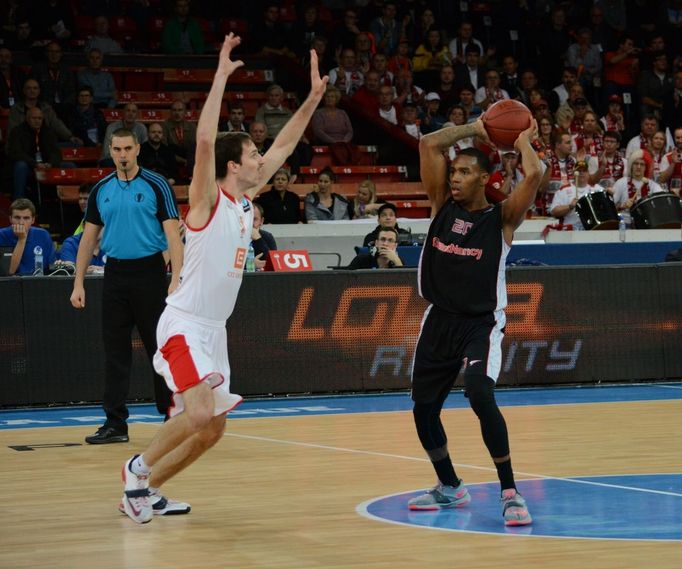 Eurocup, Nymburk - Nancy: Vojtěch Hruban