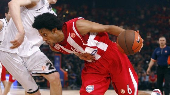 Semifinále Evropské ligy v basketbalu. Česká hvězda nestačila na Řeky