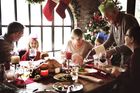 Děsíte se svátků kvůli setkání s příbuznými? Nepohádat se je snadné