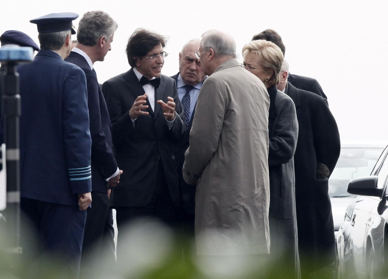 Belgický premiér Elio Di Rupo a král Albert II.