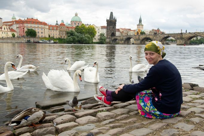 Nemocná aktivistka spustila kampaň na podporu prevence rakoviny děložního čípku.