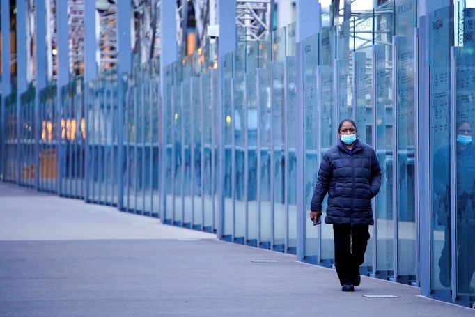 Lockdown v Melbourne kvůli šíření epidemie koronaviru, snímek z července 2021