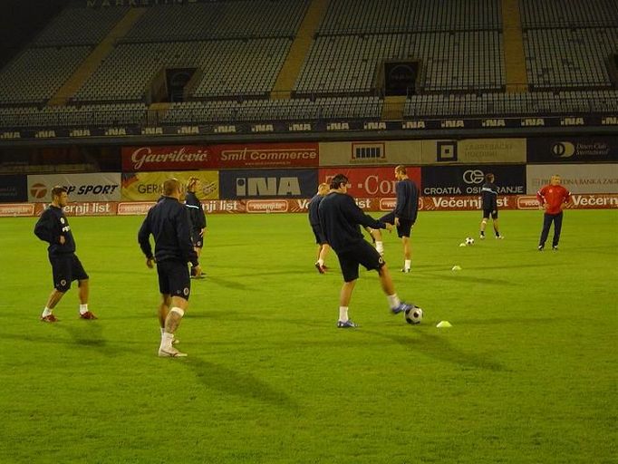 Trénink sparťanských fotbalistů na stadionu Maksimir