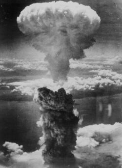 Jaderný výbuch - Nagasaki 1945.