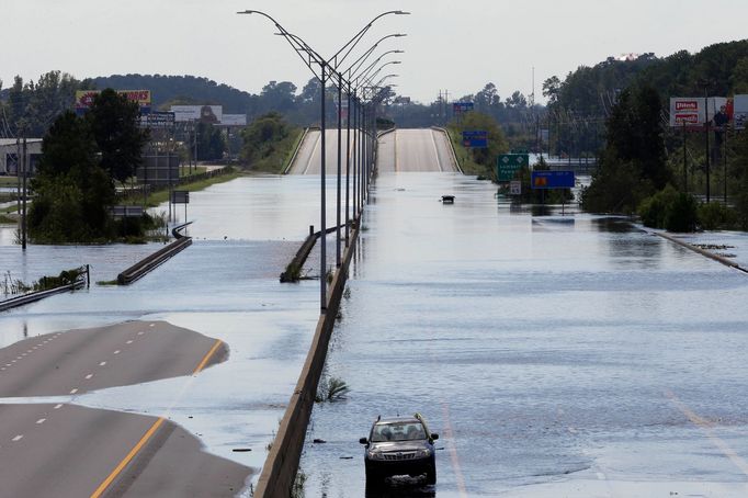 Následky hurikánu Florence ve městě Lumberton v Severní Karolíně.