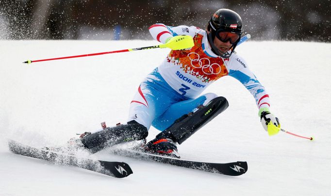 Mario Matt ovládl první kolo slalomu na olympijských hrách v Soči.