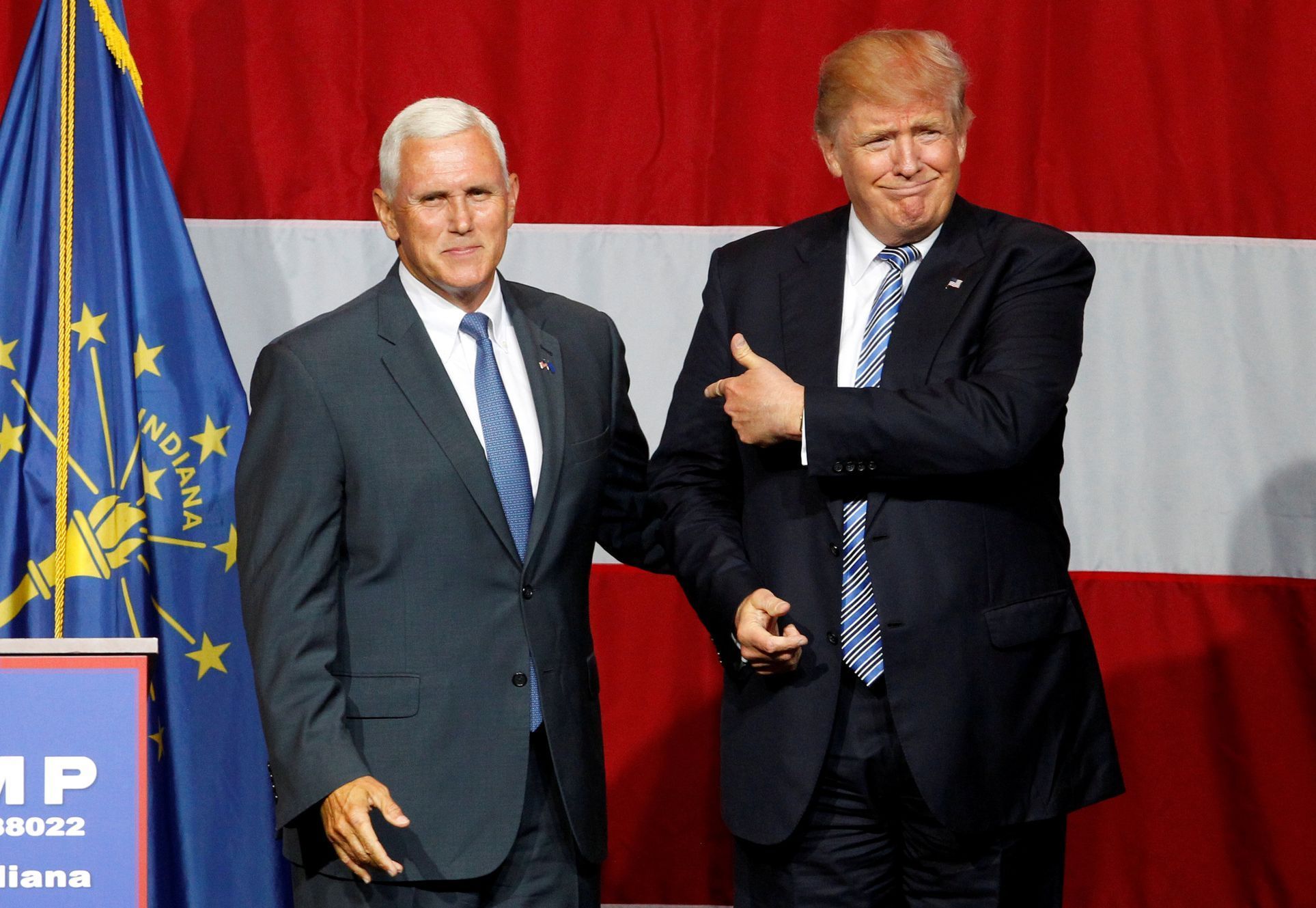 Donald Trump a jeho viceprezidentský kandidát Mike Pence