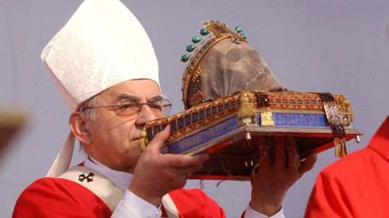 Svatý Václav přijel do Boleslavi. A zmokl