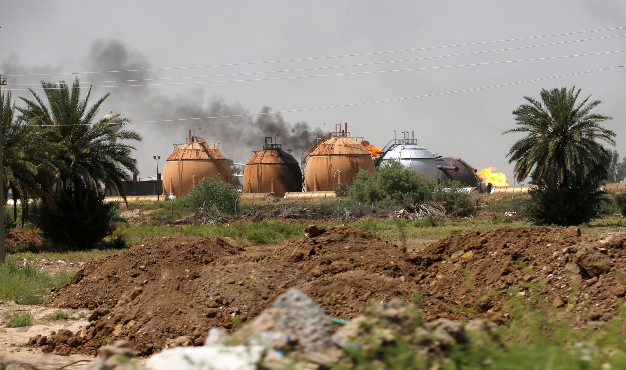 Bagdád - IS - útok - továrna na plyn