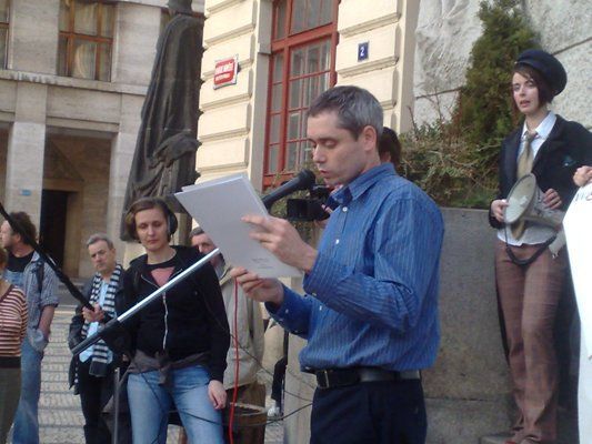 Protikorupční masopustní průvod