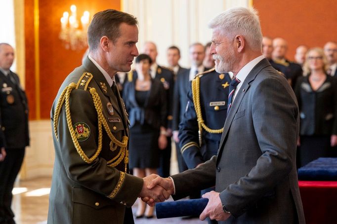 První muž české armády Karel Řehka a prezident Petr Pavel.