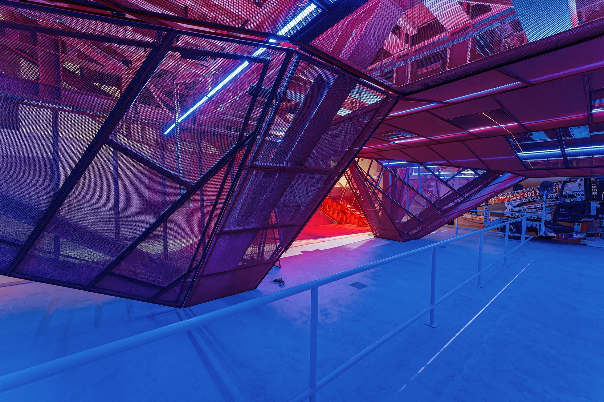 Císařské lázně, karlovarský sál, Petr Hájek