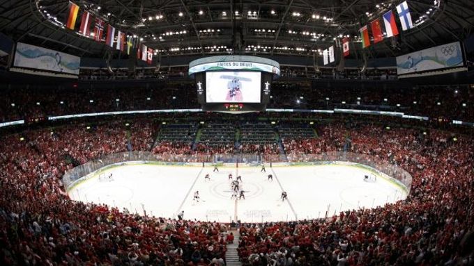 Obrazem: Kanada si dokráčela pro historicky první domácí hokejové zlato
