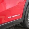 Lexus UX300e elektromobil