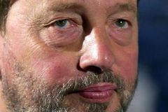 Britský ministr Blunkett opět čelí skandálu