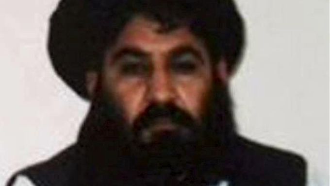 Mulla Muhammad Achtar Mansúr, vůdce Tálibánu, na nedatovaném snímku.