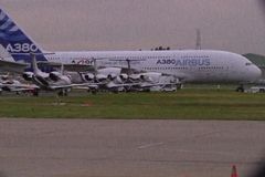 Airbus si utrhl kus křídla, ale boj s boeingem vyhrává