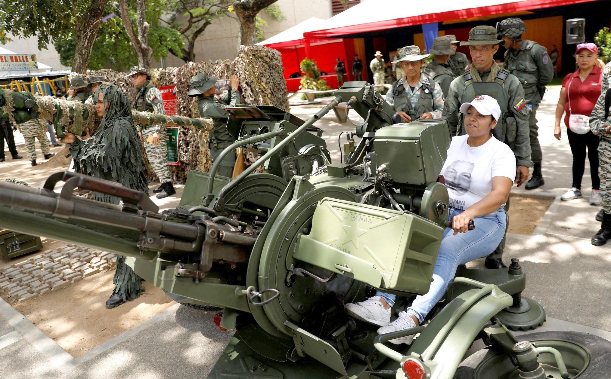Venezuela, USA, armáda, dobrovolníci, Maduro, výcvik
