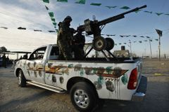 Izrael zabil velitele Hamásu, země je na pokraji války