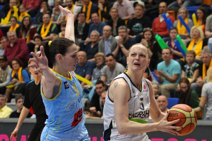 Final Four, USK-Fenerbahce: Agnieszka Birzycká - Sonja Petrovičová