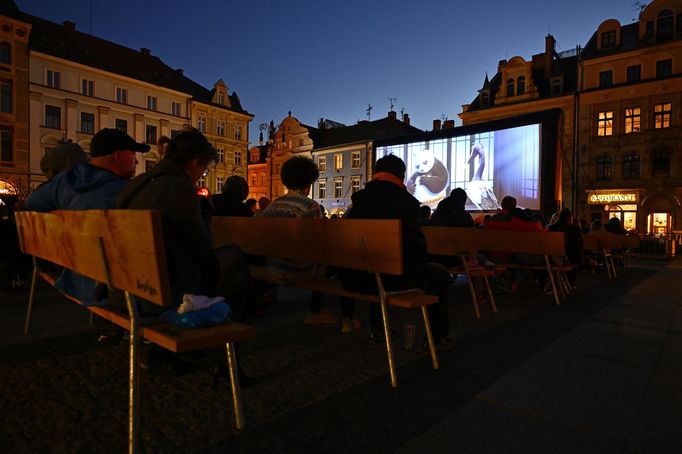 Součástí festivalu byla venkovní večerní projekce filmu Kung Fu Panda na libereckém náměstí dr. Edvarda Beneše.