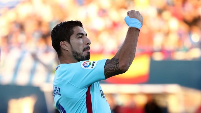 Luis Suárez zařídil dvěma góly výhru Barcelony nad Leganés.