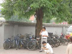 Peking už není takovým královstvím kol a cyklistů jako kdysi.