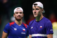 Rychlý konec snu o stříbrné míse. Češi prohráli drama se Španělskem ve čtyřhře