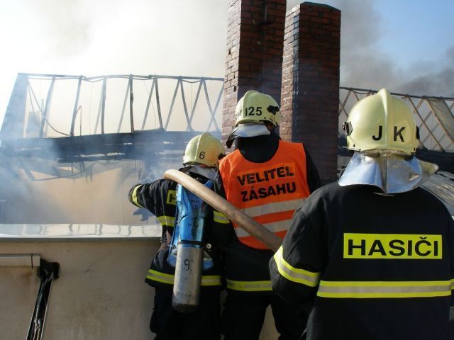 požár v nové pace 7