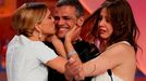 Režisér Abdellatif Kešiš a herečky Lea Seydoux a Adele Exarchopoulos se Zlatou palmou z Cannes za film Život Adele. Budou se radovat i z Evropských filmových cen?