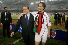 Zemřel muž, který udělal z Milána "srdce světového fotbalu". Truchlí i kouč Realu