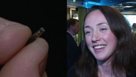 Zaměstnanci si nechali na večírku nastřelit čip. Otevře dveře a obslouží kopírku