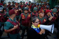 Při nepokojích ve Venezuele zemřeli další dva lidé