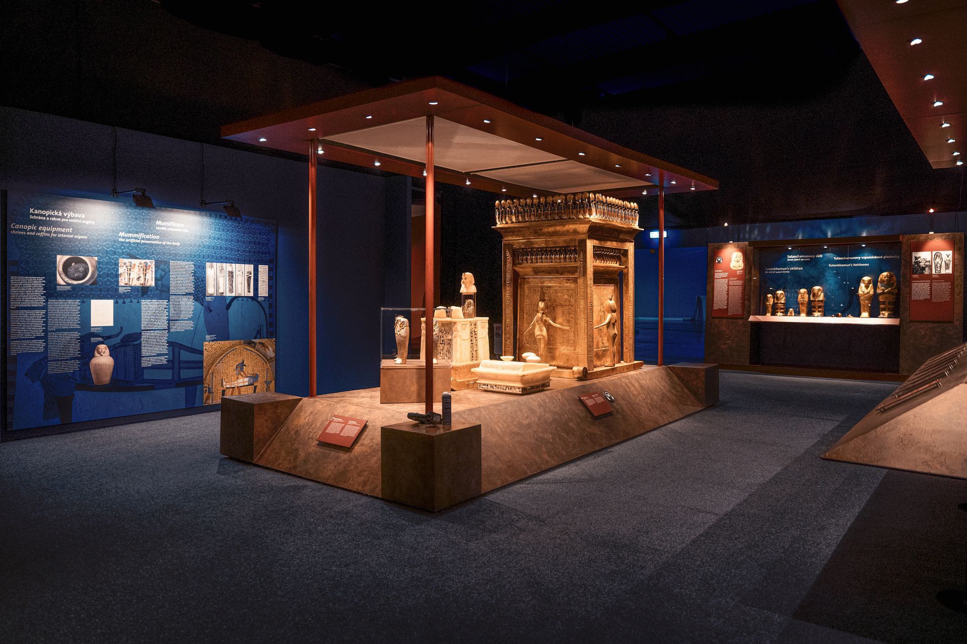 Výstava Tutanchamon – jeho hrobka a poklady