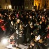 Demonstace na Hradčanském náměstí