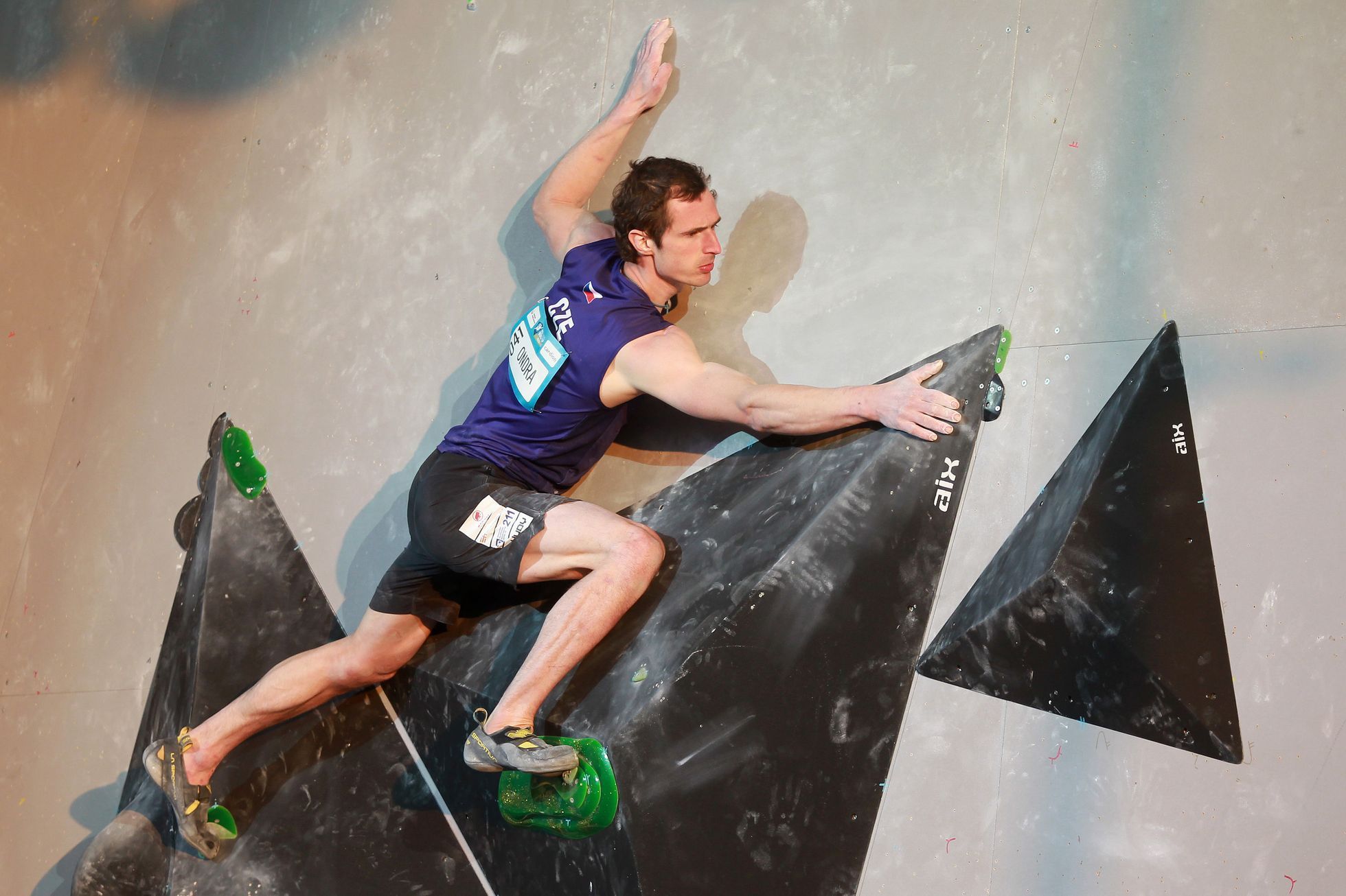 Světový pohár v boulderingu v Praze 2023 (Adam Ondra)