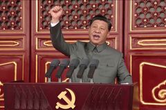 "Rozbijete si hlavu o Velkou ocelovou zeď," varoval svět čínský prezident