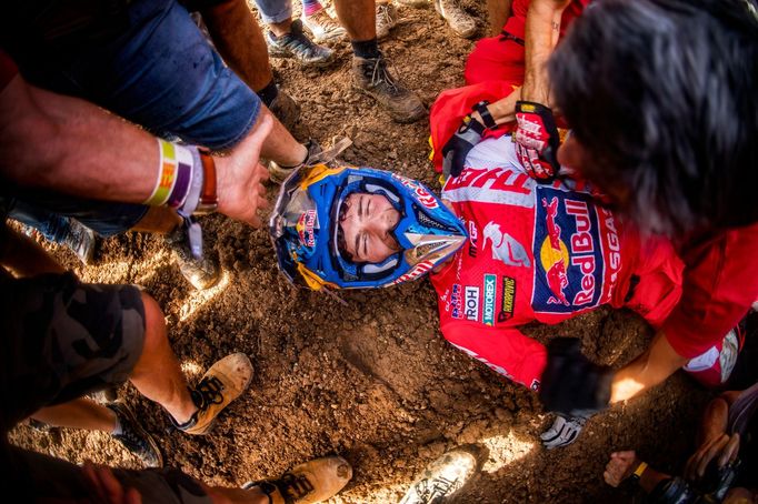 Jorge Prado slaví titul mistra světa MXGP