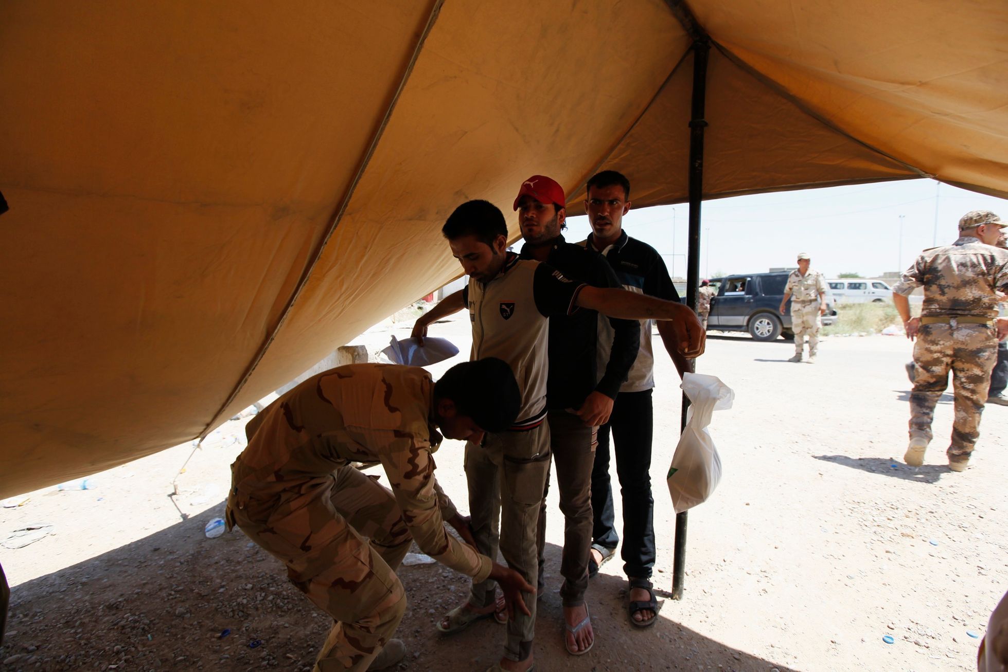 Irák - bezpečnostní síly a dobrovolníci
