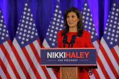 Haleyová odstoupí z prezidentského klání v USA. V primárkách jasně vede Trump