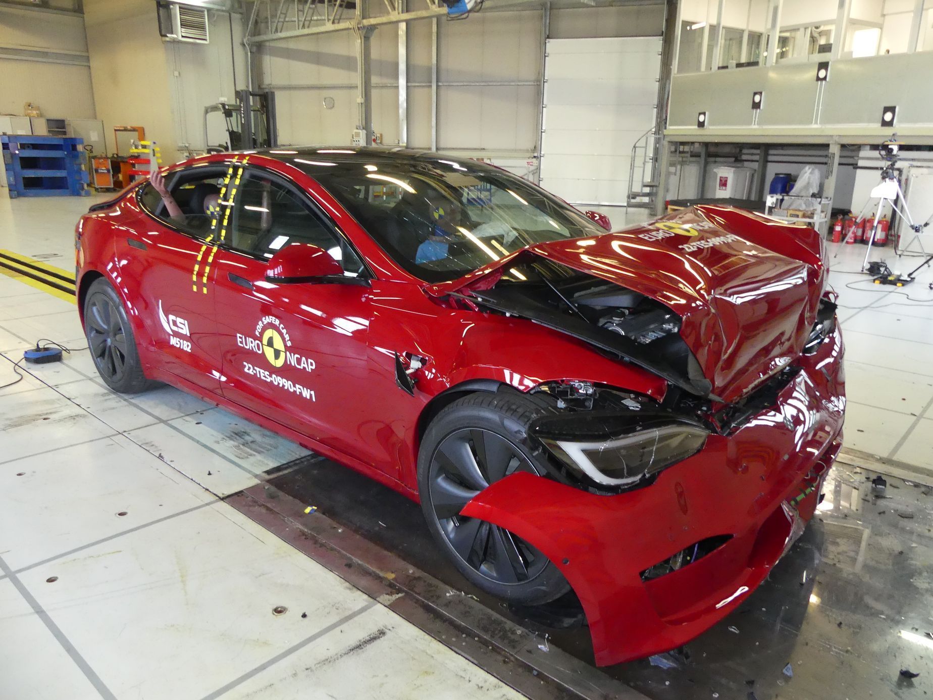 Euro NCAP crashtest Tesla Model S