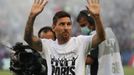 Soccer Football - Ligue 1 - Paris St Germain v RC Strasbourg - Parc des Princes, Paris, France - August 14, 2021  Paris St Germain's Lionel Messi acknowledges the fans in