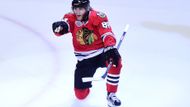 Nejlépe placený hráč NHL Patrick Kane měl podobný malér jen pár měsíců nazpět. Policie ve státě New York vyšetřovala obvinění, podle kterého prý znásilnil neznámou ženu v den jejích dvacátých narozenin. Nakonec ale kvůli nedostatku důkazů ani nebyl souzen.