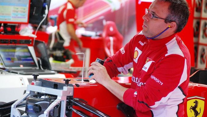 FOTO Za kulisami Formule 1, tak to dělají u Ferrari
